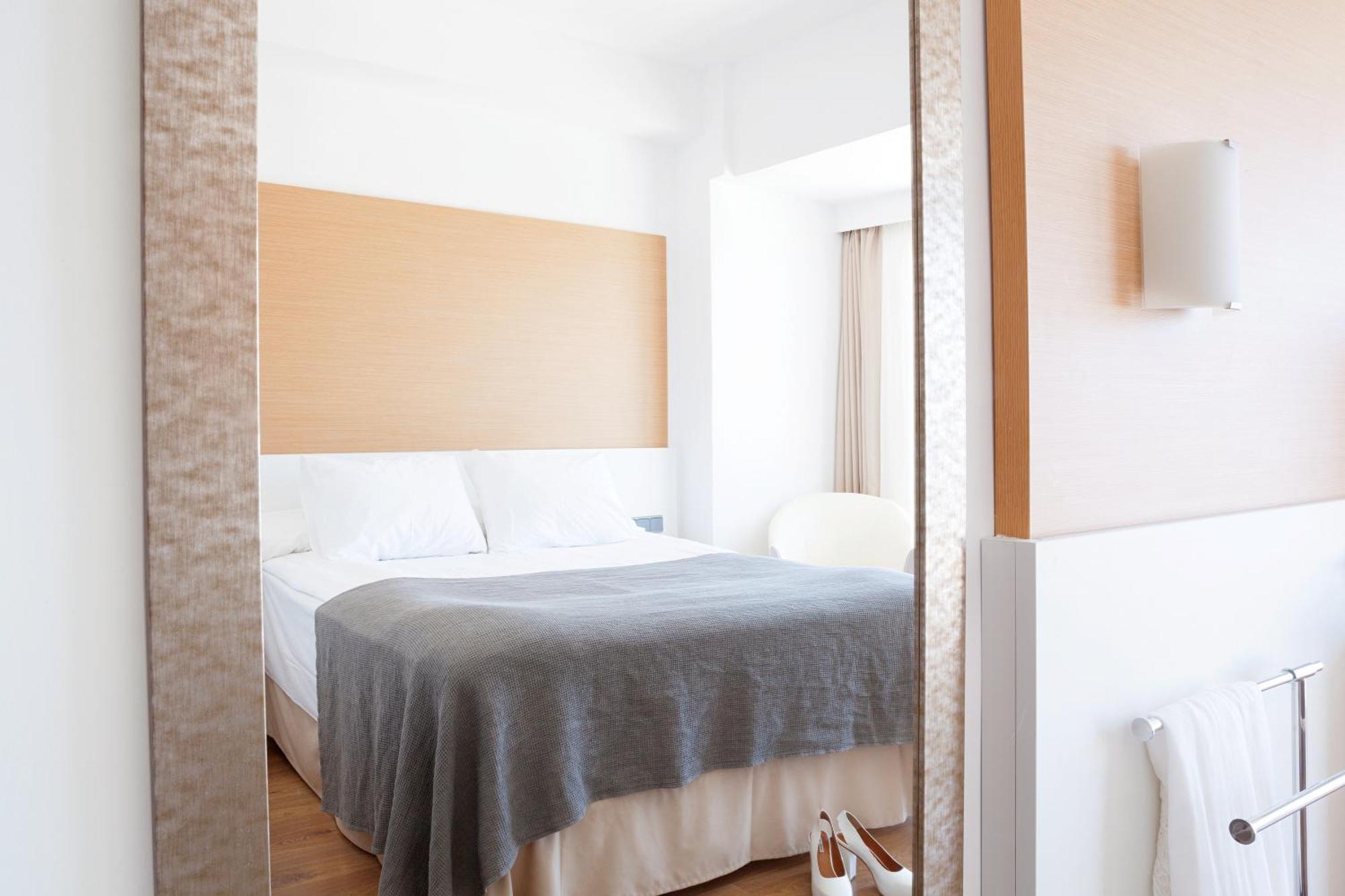 Sunprime Waterfront Adults Only Hotel Can Pastilla  Ruang foto